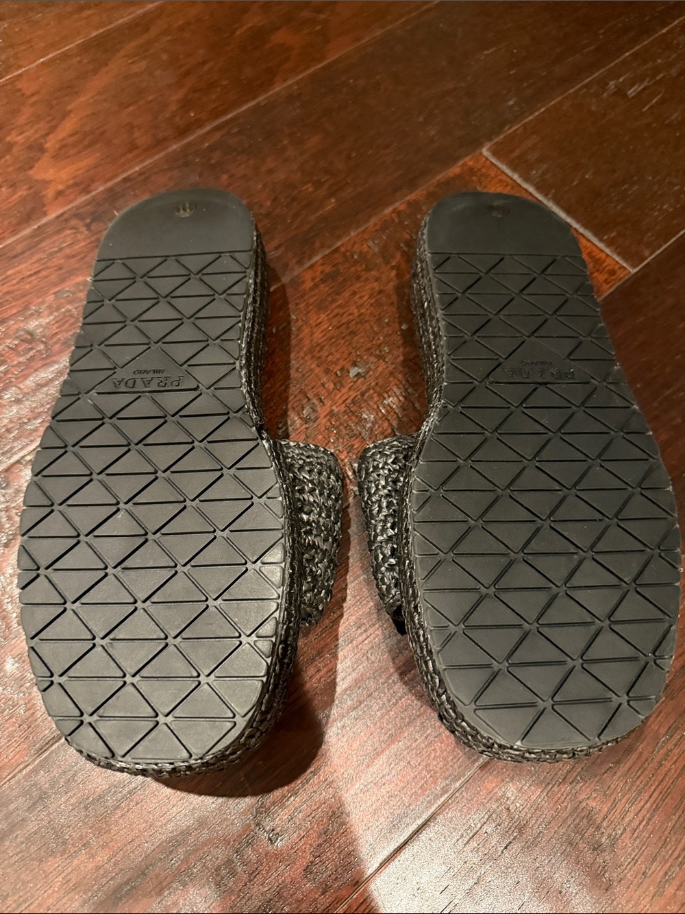 Never Worn Prada Black Woven Slide Sandals with Gold Logo - Picture 5 of 6